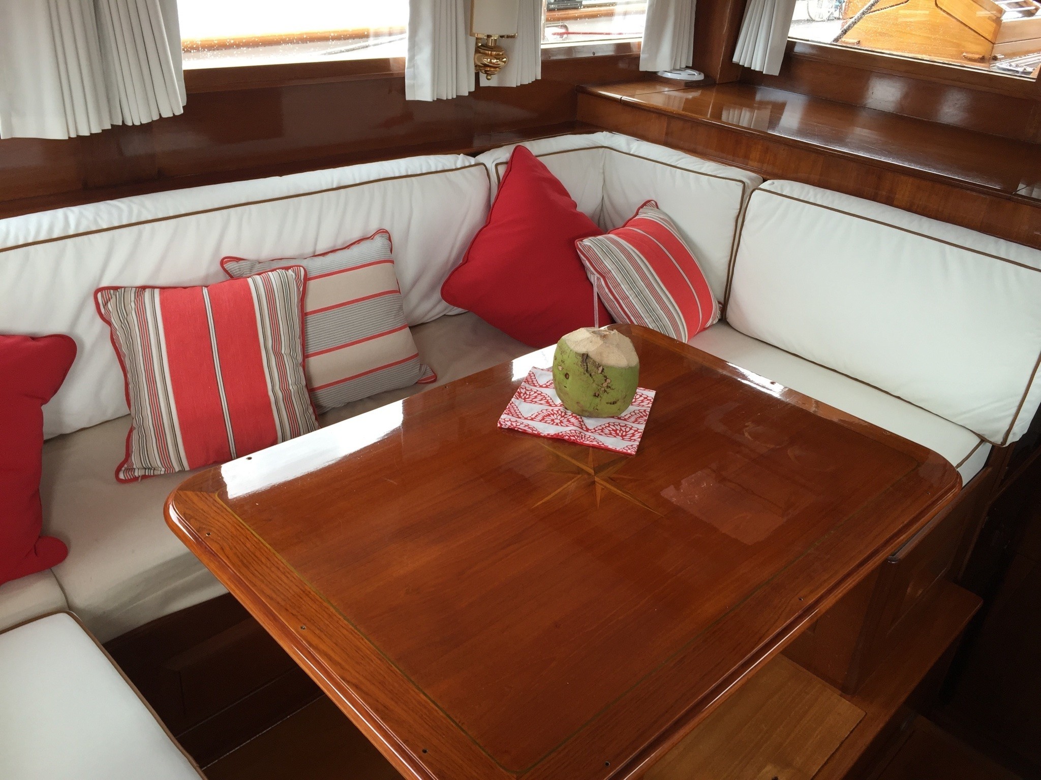 northern star yacht charter australia